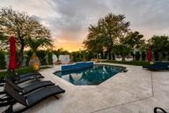 photo property thumbnail