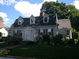 359 Russett Rd, Brookline, MA 02467