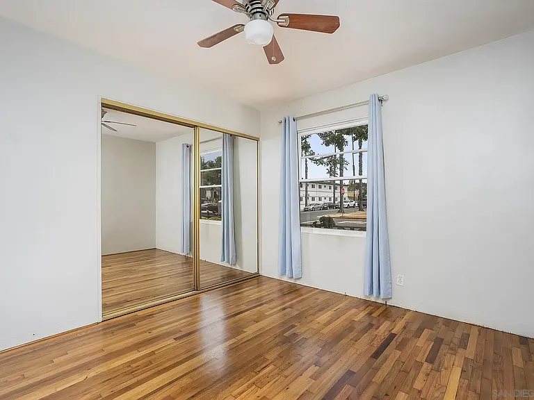 1537 Sunset Cliffs Blvd — Photo 14