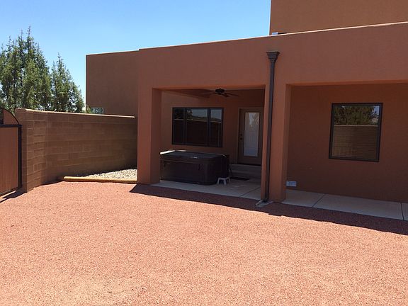 3rd image of 6458 Castle Rock Cir