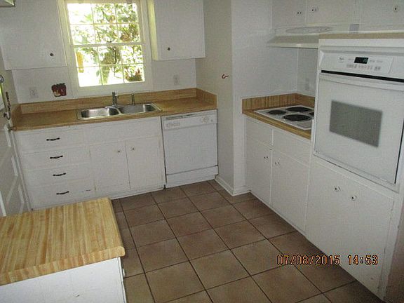 4th image of 211 Shangri La Ave