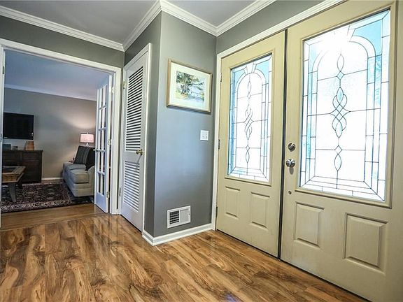 4th image of 18 Kitty Hawk Dr