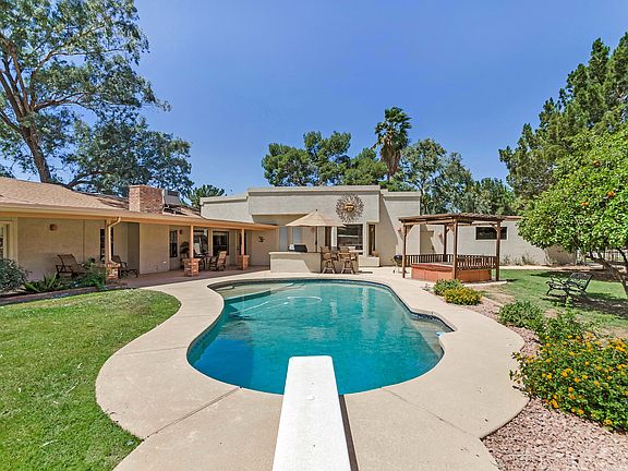 4th image of this home
