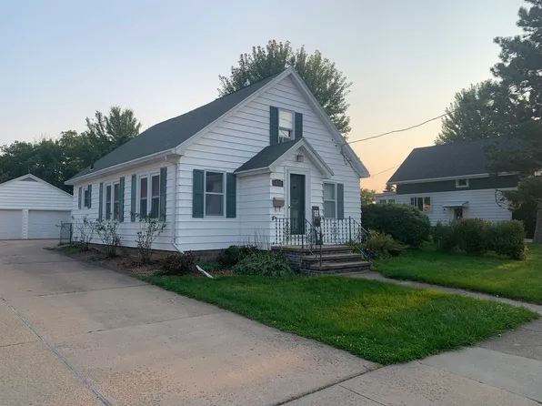603 Park Ave, Little Chute, WI 54140