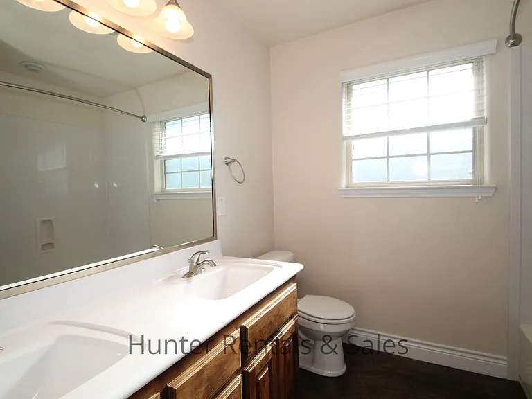 159 County Road 3377 — Photo 29