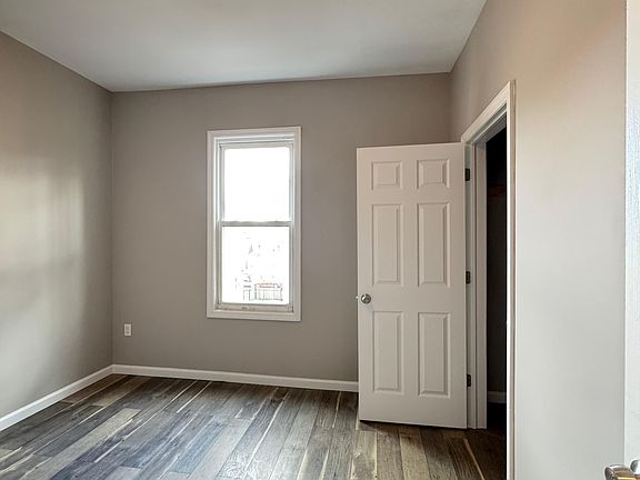 3rd image of 298 Halsted St #6F