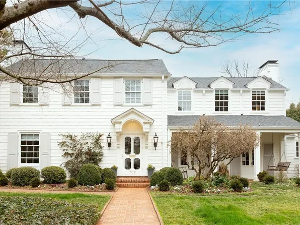 702 Woodland Dr, Greensboro, NC 27408