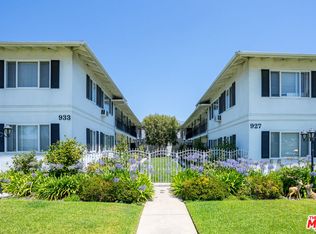 921 W Huntington Dr, Arcadia, CA 91007
