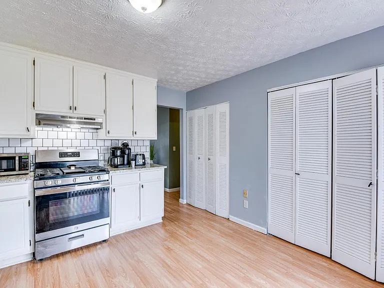 1739 Nutmeg St #1739 — Photo 12