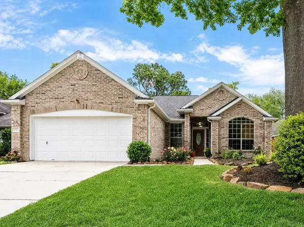 1727 Whispering Forest Dr, Humble, TX 77339