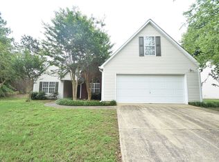 1785 Alcovy River Dr, Dacula, GA 30019