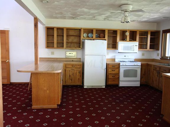 5th image of 131 Moon River Ln