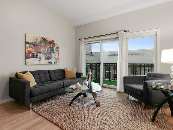 4th image of 1950 N Logan St APT 511