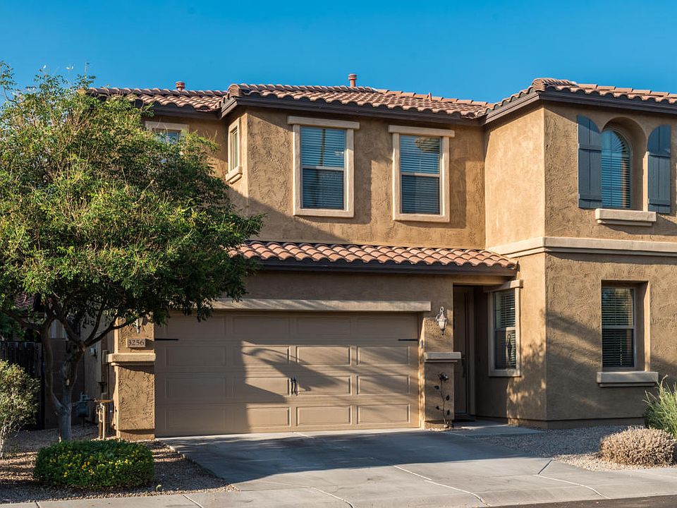 1st image of 3256 E Meadowview Dr