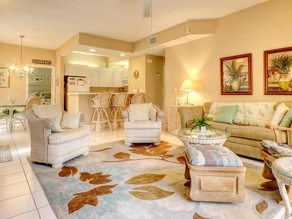 5th image of 620 Bella Vista Ct S