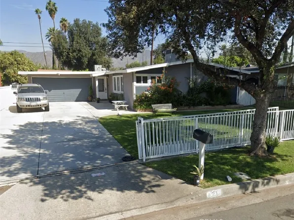 821 E 1st St, Azusa, CA 91702