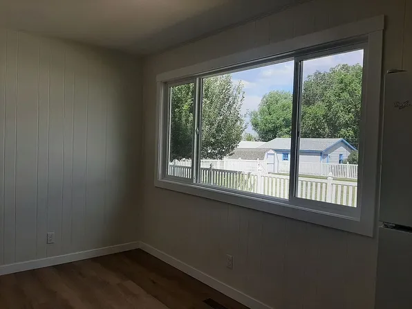 900 N 6th St, Lander, WY 82520