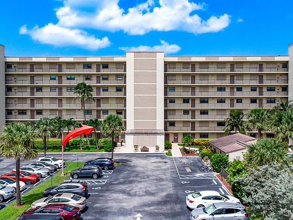 3rd image of 10310 S Ocean Drive #203