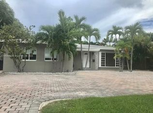 432 Hampton Ln, Key Biscayne, FL 33149