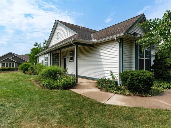 2378 Manchester Ln, Avon, OH 44011