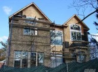 24117 Alameda Ave, Little Neck, NY 11362