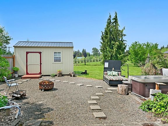 3rd image of 10319 84th Street NE