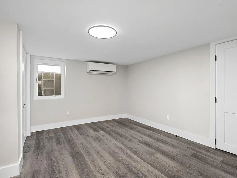 25 Lorraine Ct #1 — Photo 10
