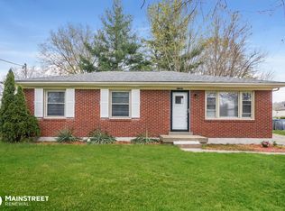 11007 Deering Rd, Louisville, KY 40272