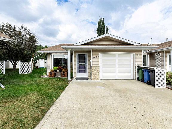 4th image of 4634 SE 42 Street Cres