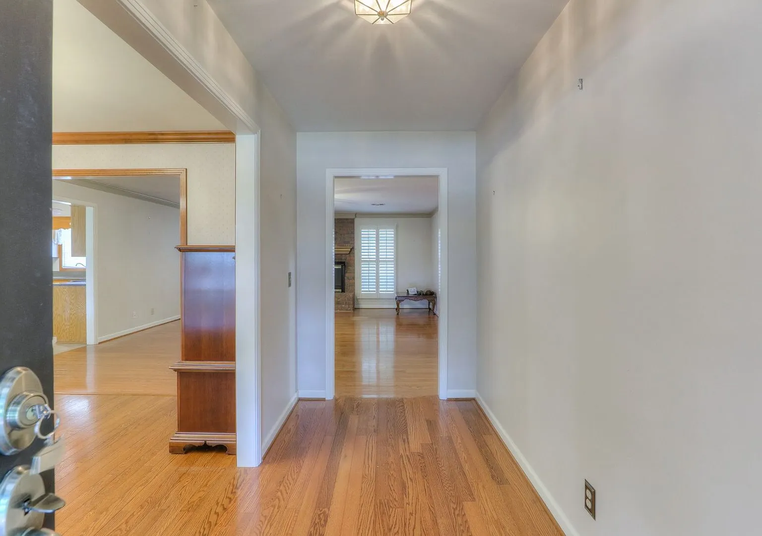 For Lease - 3 Bed, 2 Bath, 2400 sqft, 1.2 acre, Lebanon, TN — Photo 4