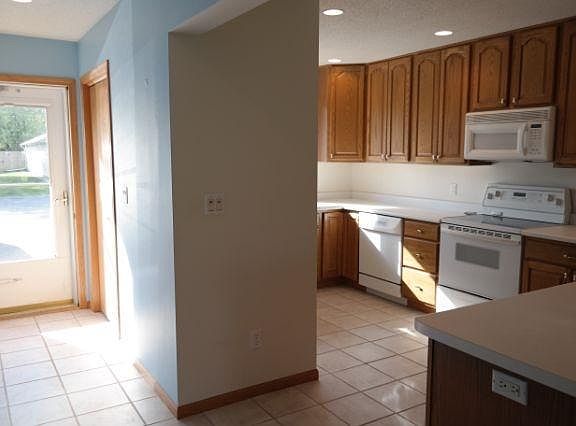 5th image of 48005 Dunvilla Trl