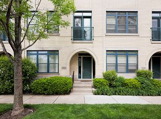 3536 Patten Rd, Highland Park, IL 60035