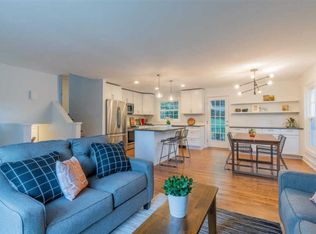 1013 Cottonwood Rd, Charlottesville, VA 22901