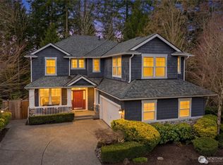 11727 165th Place NE, Redmond, WA 98052