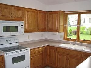 5th image of 1416 Carriage Dr