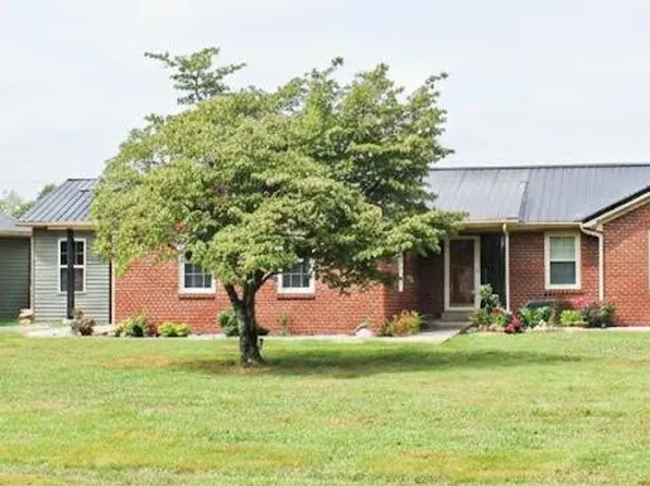 204 Goldenhead Dr, Berea, KY 40403