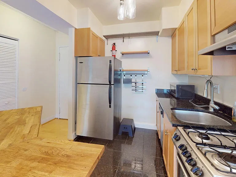 1801 Clydesdale Pl NW #517 — Photo 5