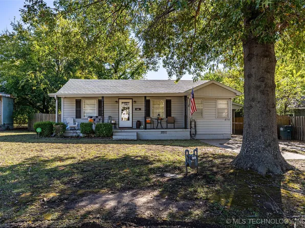 416 W 3rd Ave, Bristow, OK 74010