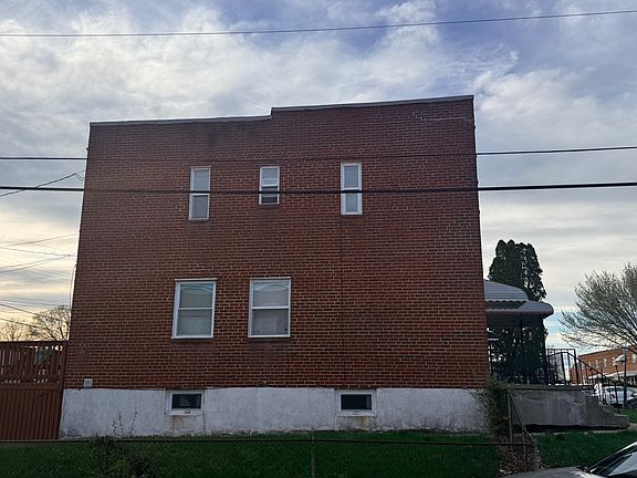 2nd image of 6922 Glenheights Rd