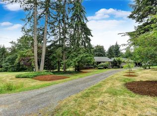 1190 Lawson Rd, Camano Island, WA 98282