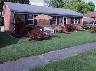 108 Hill N Dale Dr, Nicholasville, KY 40356