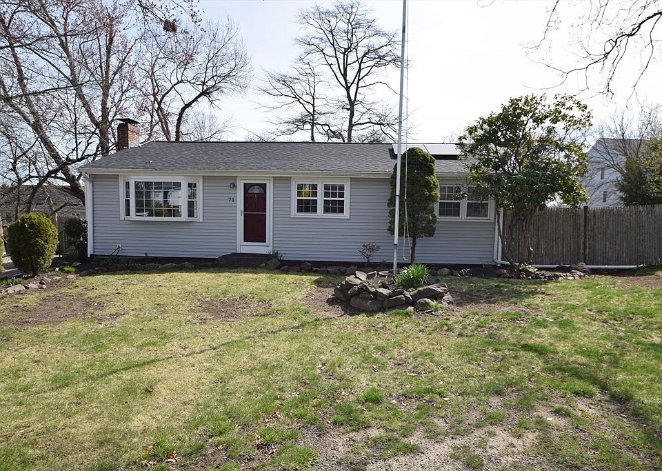 1st image of 71 Rockefeller St