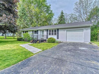 20 Page Pl, Bloomfield, NY, 14469