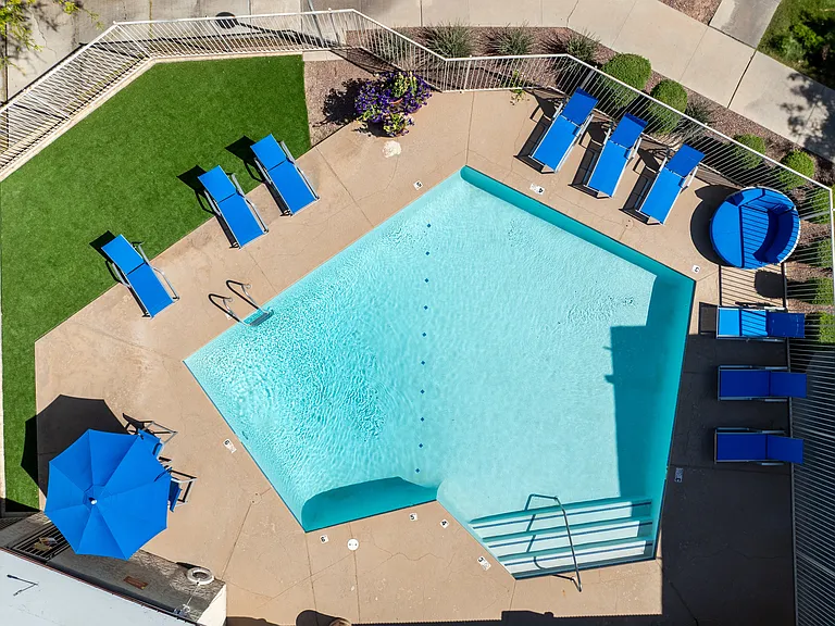 Zona Verde Apartments — Photo 22