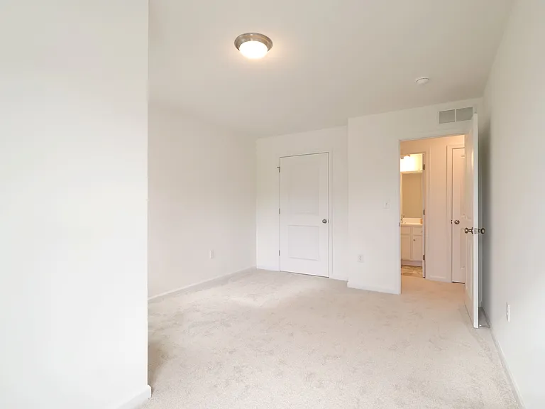 155 Bristlewood Ln — Photo 29