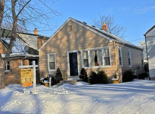 3606 S Pine Ave, Milwaukee, WI 53207