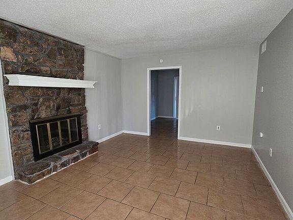 5th image of 7878 Steven Franklin Dr