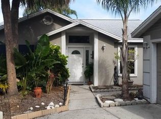 4209 Saint Charles Dr, Sarasota, FL 34243