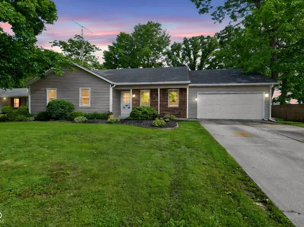 204 W Horizon Rd, Muncie, IN 47303