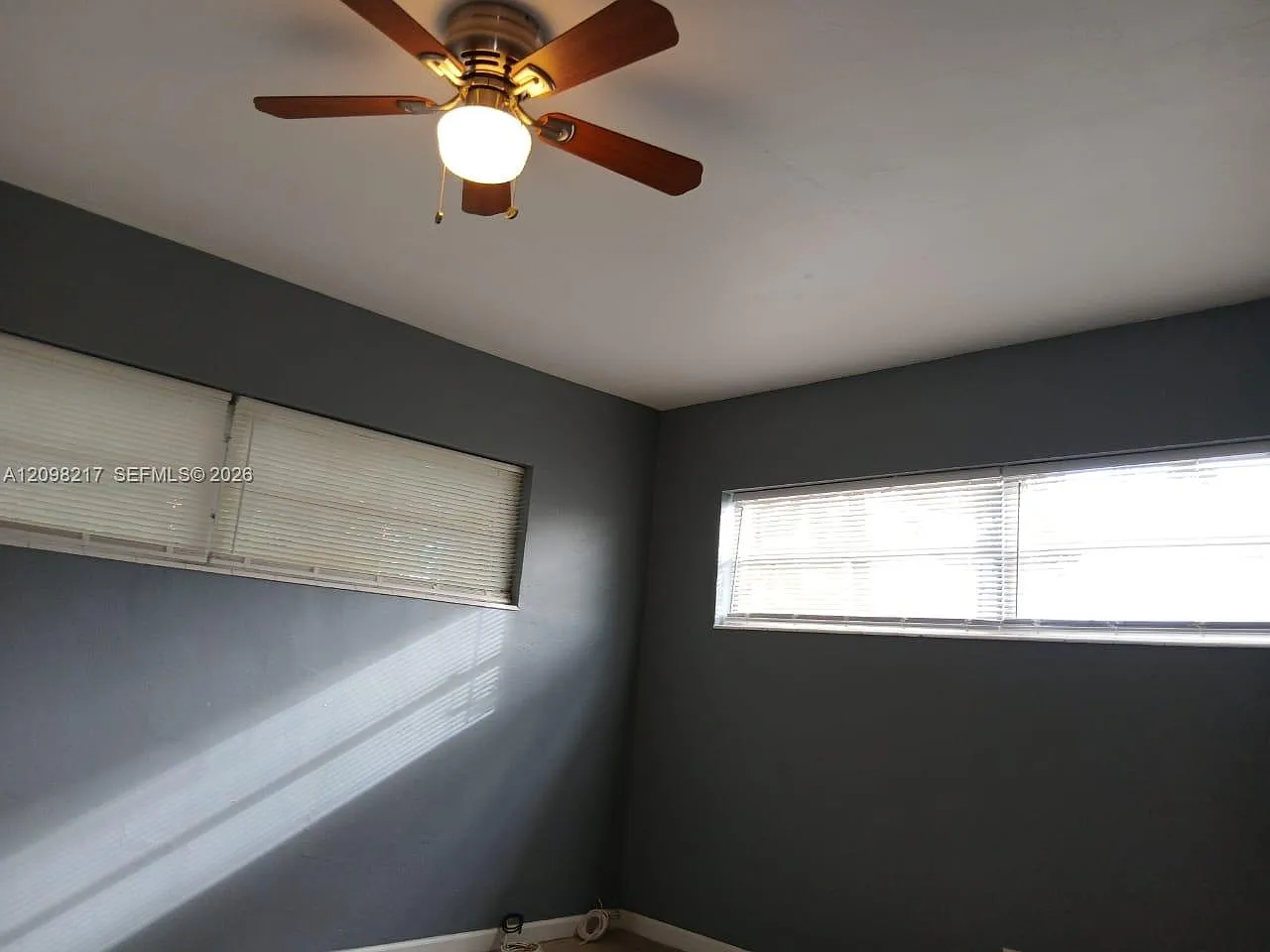 1 bed, 1.5 bath, $1,650 — Photo 4